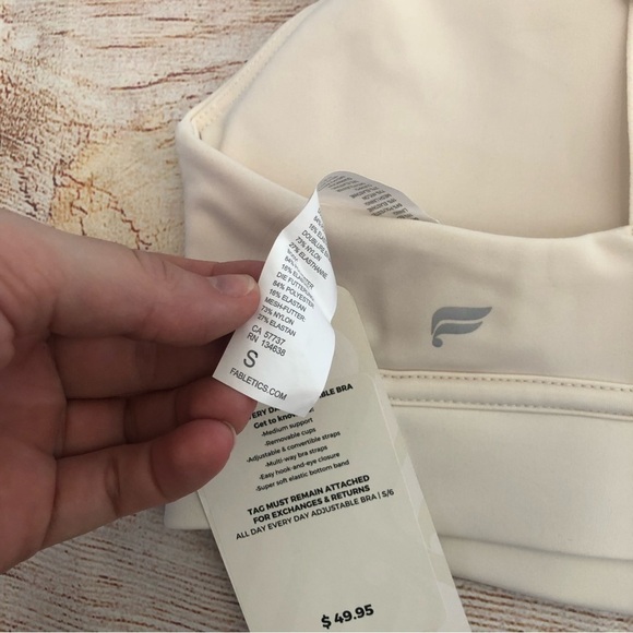 Fabletics All Day Sports Bra - Picture 4 of 5